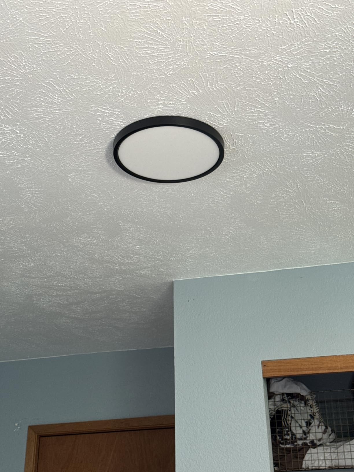 hykolity 12 Inch LED Round Flat Panel Light, 3CCT, 3000K/4000K/5000K | 24W Selectable CCT Edge-Lit Flush Mount Ceiling Light Fixture for Kitchen, Bedroom, Laundry and Closet Room, Black customer photo 2