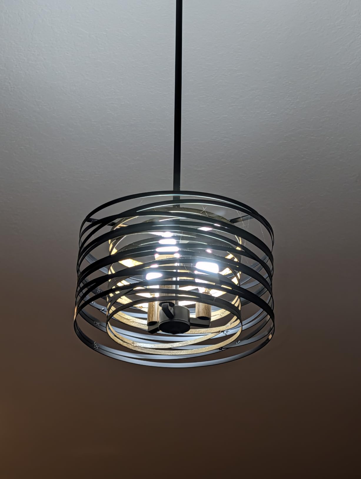 12.6'' Farmhouse Chandeliers for Dining Room, 3-Light Industrial Metal Hanging Light Fixture, Rustic Drum Pendant Light for Entryway Kitchen Foyer Bedroom, Black with Retro Wood Texture Interior customer photo 2