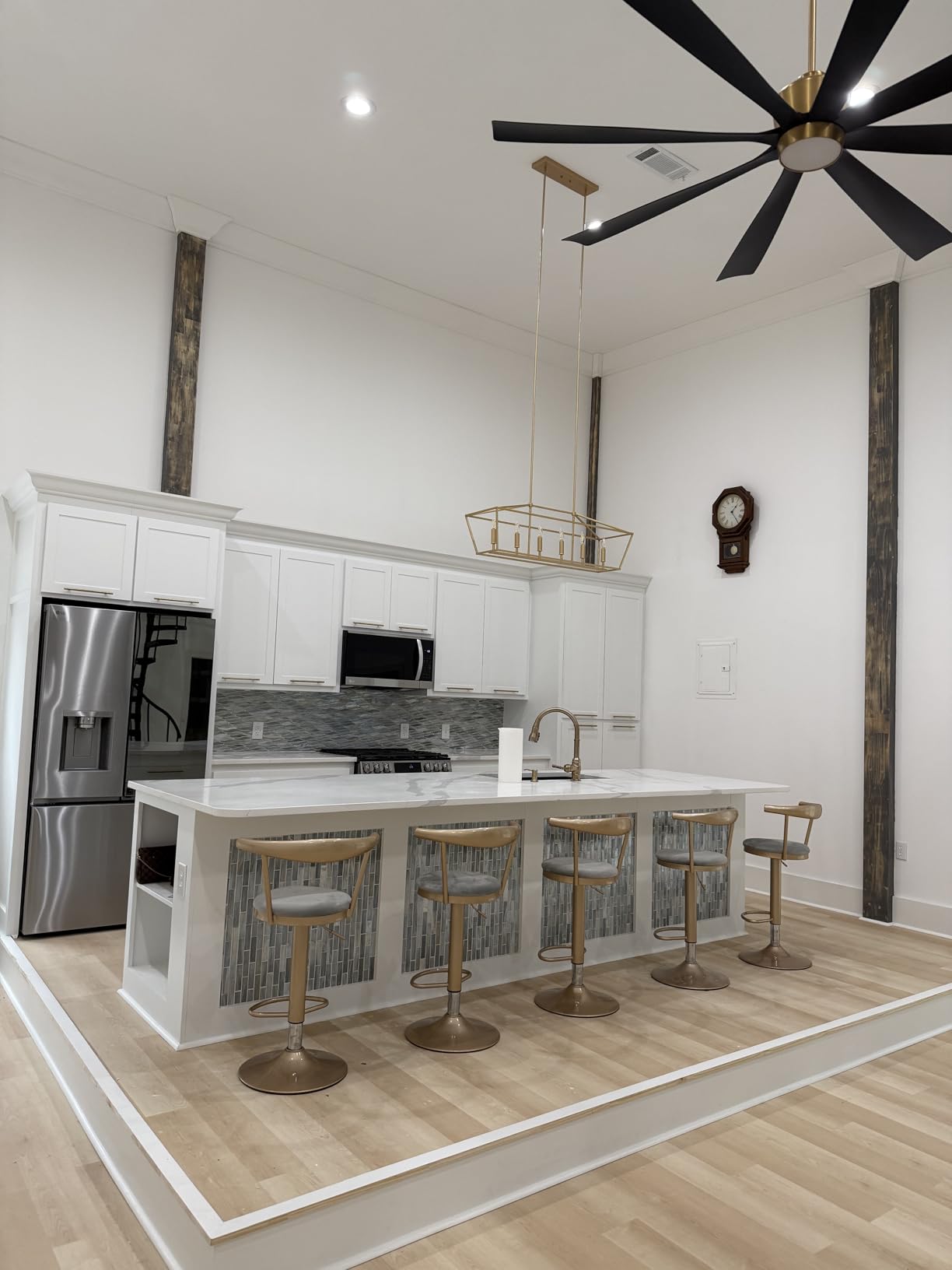 6-Light Kitchen Island Lighting, Gold Linear Chandelier Dining Room Over Table, Rectangle Pendant Light Fixtures Golden Finish for Living Room customer photo 2