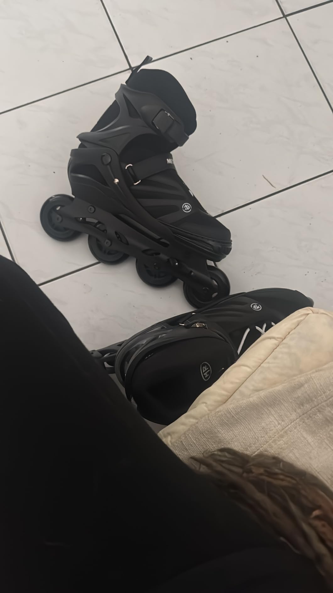 METROLLER Women Inline Skates Men Skates for Adult Female Male Adjustable Inline Skates for Teens Boys customer photo 2