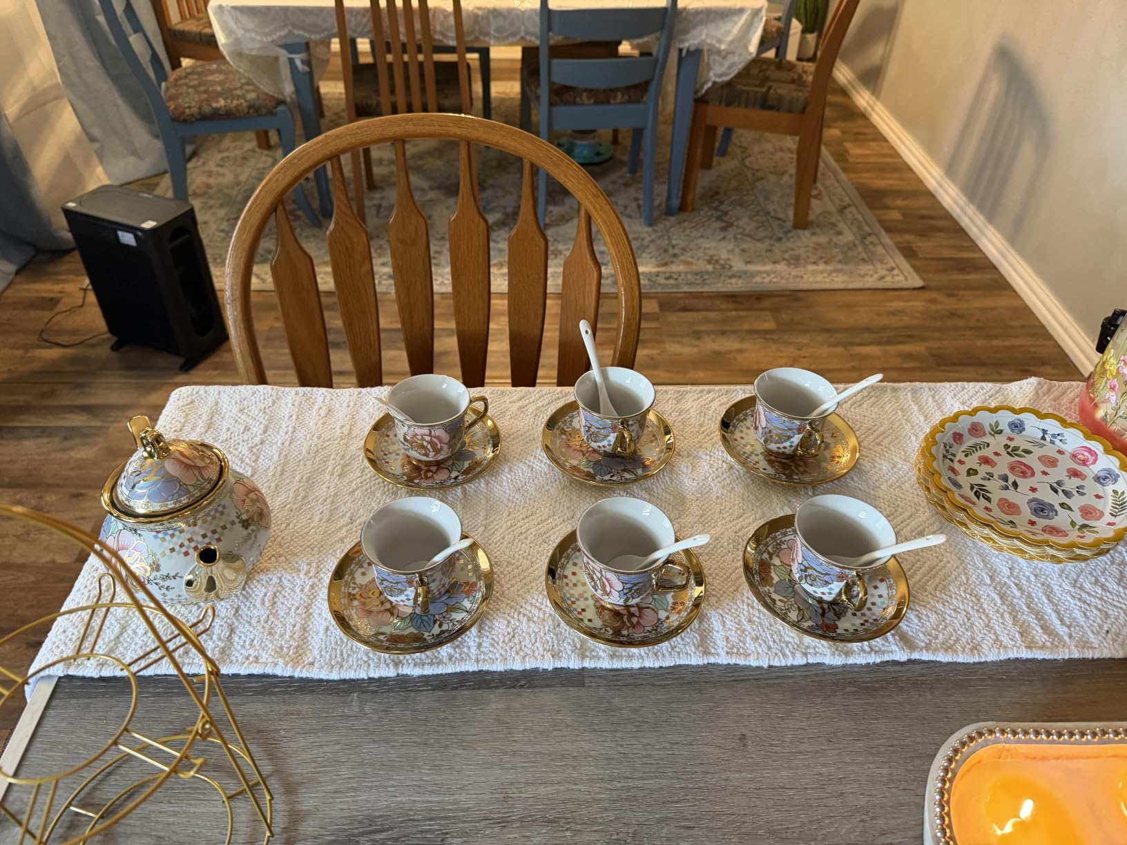 Zhehao 20 Pcs Porcelain Tea Set with Metal Holder and Spoon Adult Ceramic Tea Set European Flower Painting Teapot Cup Saucer Spoon for Women Mom Gift, Large Version (Fresh Style) customer photo 2
