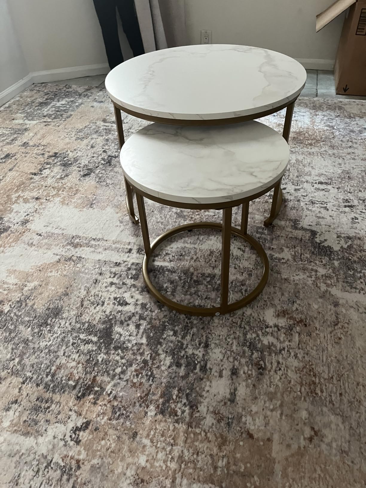 aboxoo Round Nesting Coffee Table Side Table Set of 2 End Tables for Living Room Bedroom Balcony, White Faux Marble Wooden Table Accent Coffee Table with Black Steel Frame customer photo 2
