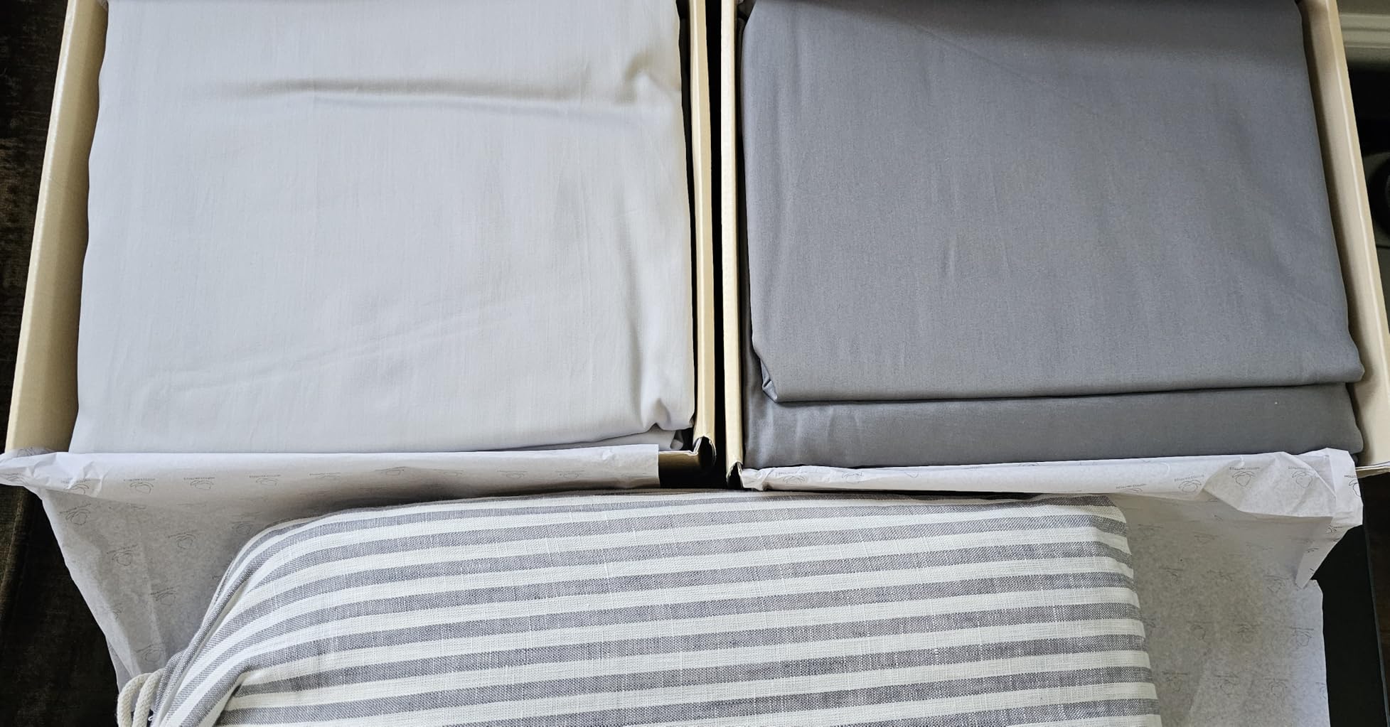 California Design Den 100 percent Egyptian Cotton Sheets Queen Size Set - Certified Authentic Luxury Queen Sheet Set with Deep Pocket, Soft Sateen, Breathable & Durable Bed Sheets, White Sheets customer photo 2