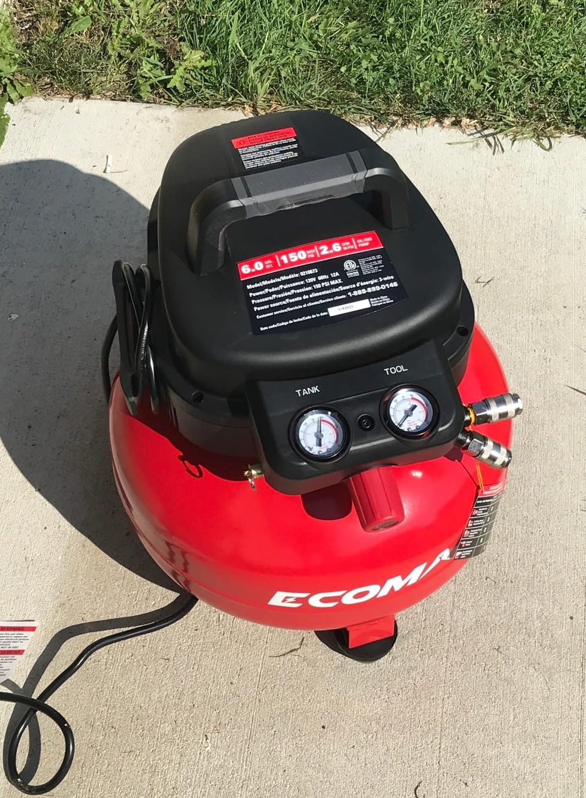 ECOMAX Pancake Air Compressor MAX 150 PSI, 2.6 CFM @90 PSI, Oil-Free | 3.6 CFM @40 PSI, Dual Quick Couplers, 1.5HP Portable Compressor for Car, Home and Jobsite customer photo 2