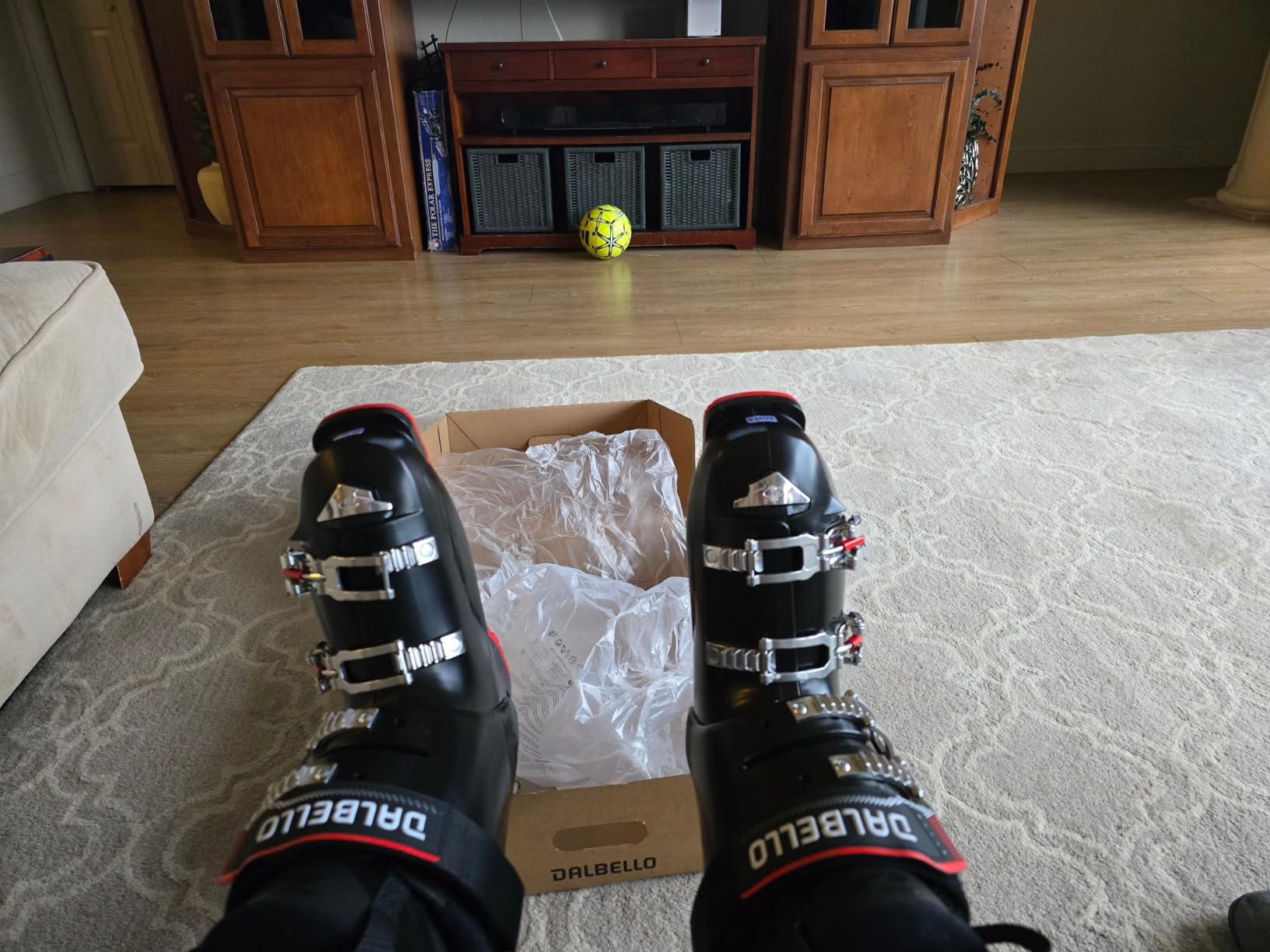 DALBELLO Men's Veloce 90 MV Polar/Black Ski Boots customer photo 1