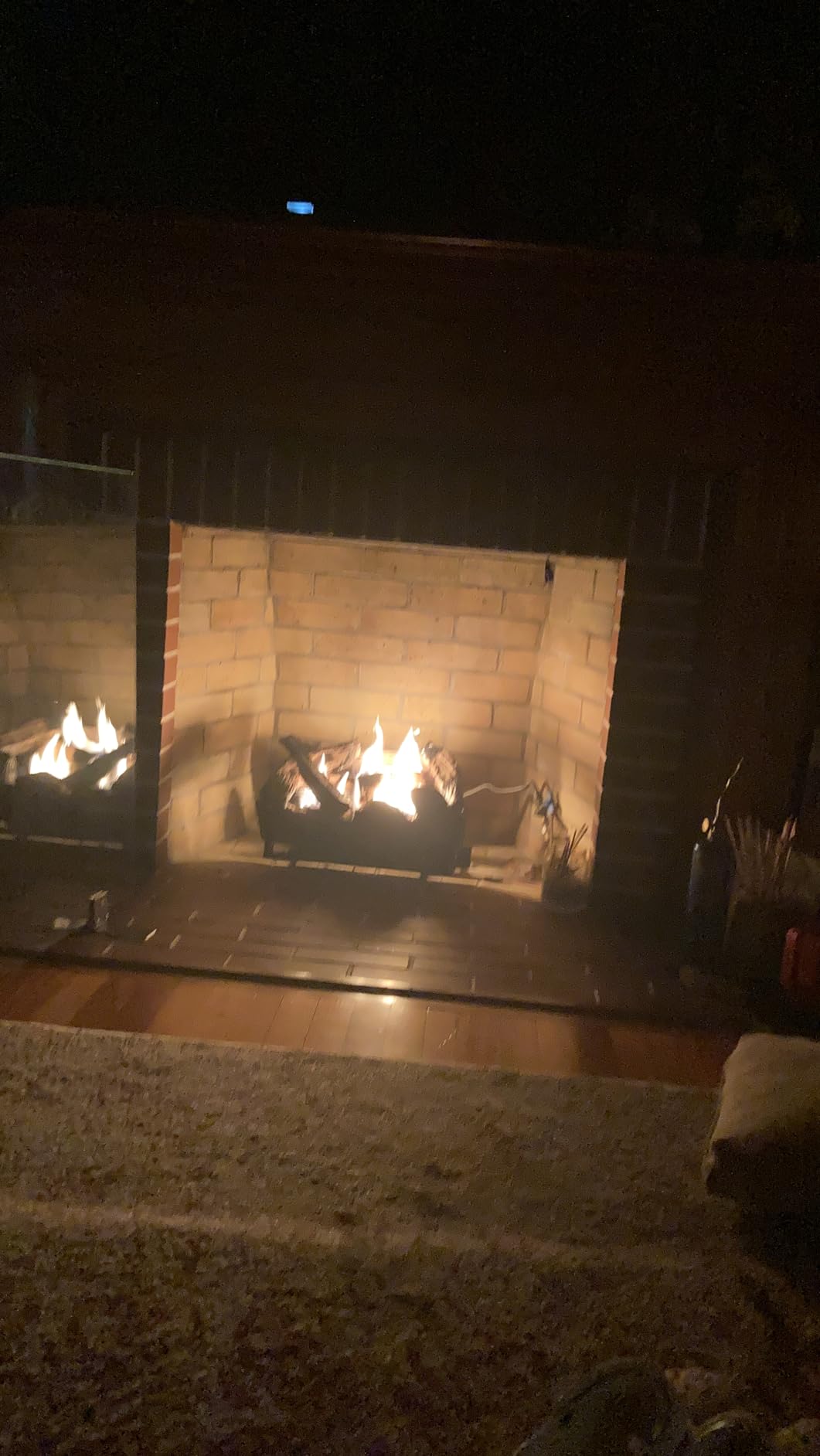 Duluth Forge Ventless Dual Fuel Gas Log Set - 30 in. Split Oak, 33,000 BTU, Remote Control - Model# DLS-30R-1 customer photo 2
