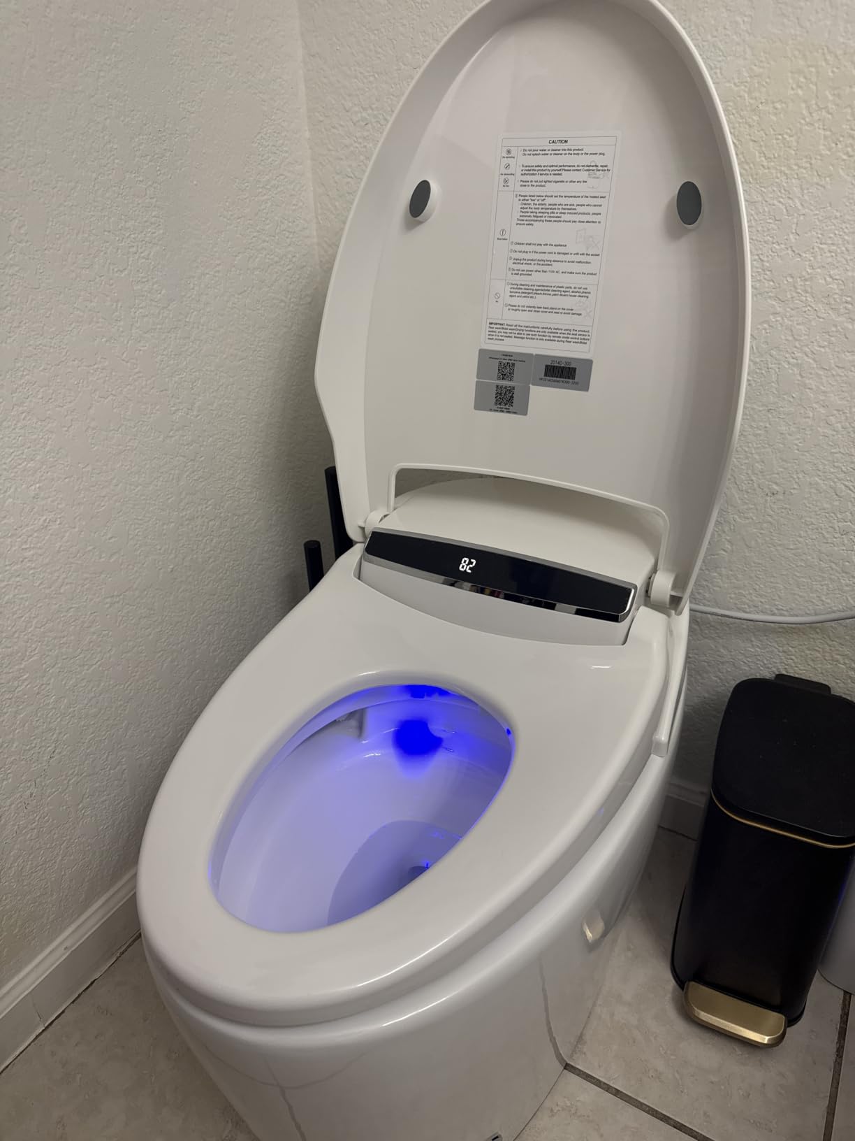 LOUPUSUO Smart Toilet with Bidet Built In with Warm Water Sprayer and Dryer | Foot Sensor Operation, Heated Seat toilet with LED Display for Bathroom, Auto Dual Flush customer photo 2