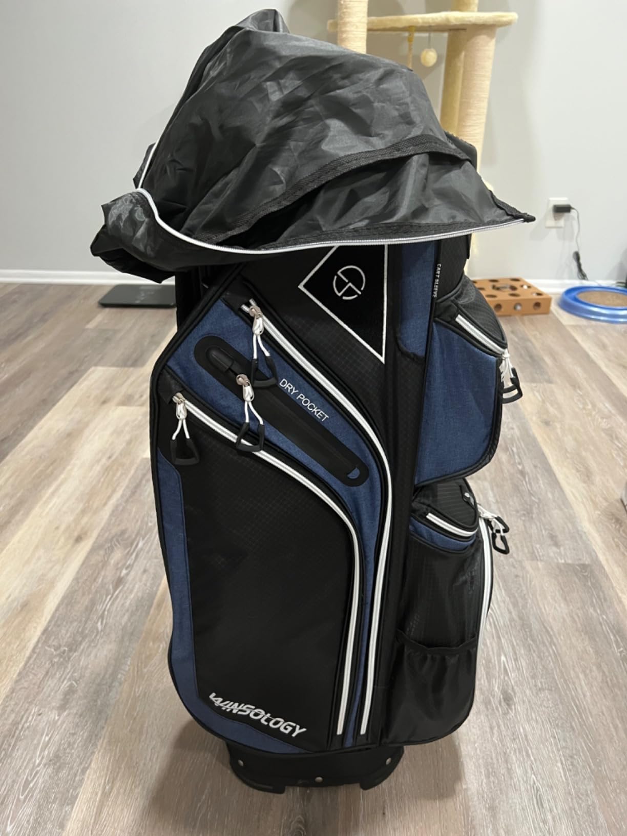 Max Lightweight Golf Cart Bag with Dual Handles and 14 Way Individual Full Length Dividers, Golf Club Bag with 11 Pockets, Large Putter Well, Double Strap Cooler for Men & Women customer photo 1