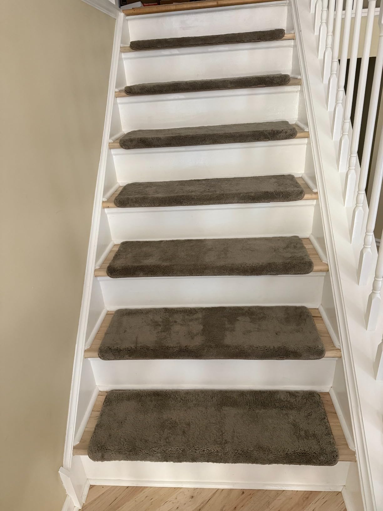 PURE ERA Bullnose Carpet Stair Treads Ultra Plush Beige 14 Pcs | 30x9.5 Inch Self Adhesive Non Slip Soft Stair Carpet for Wooden Step Indoor, Reduce Noise for Stairs, Washable and Reusable customer photo 2