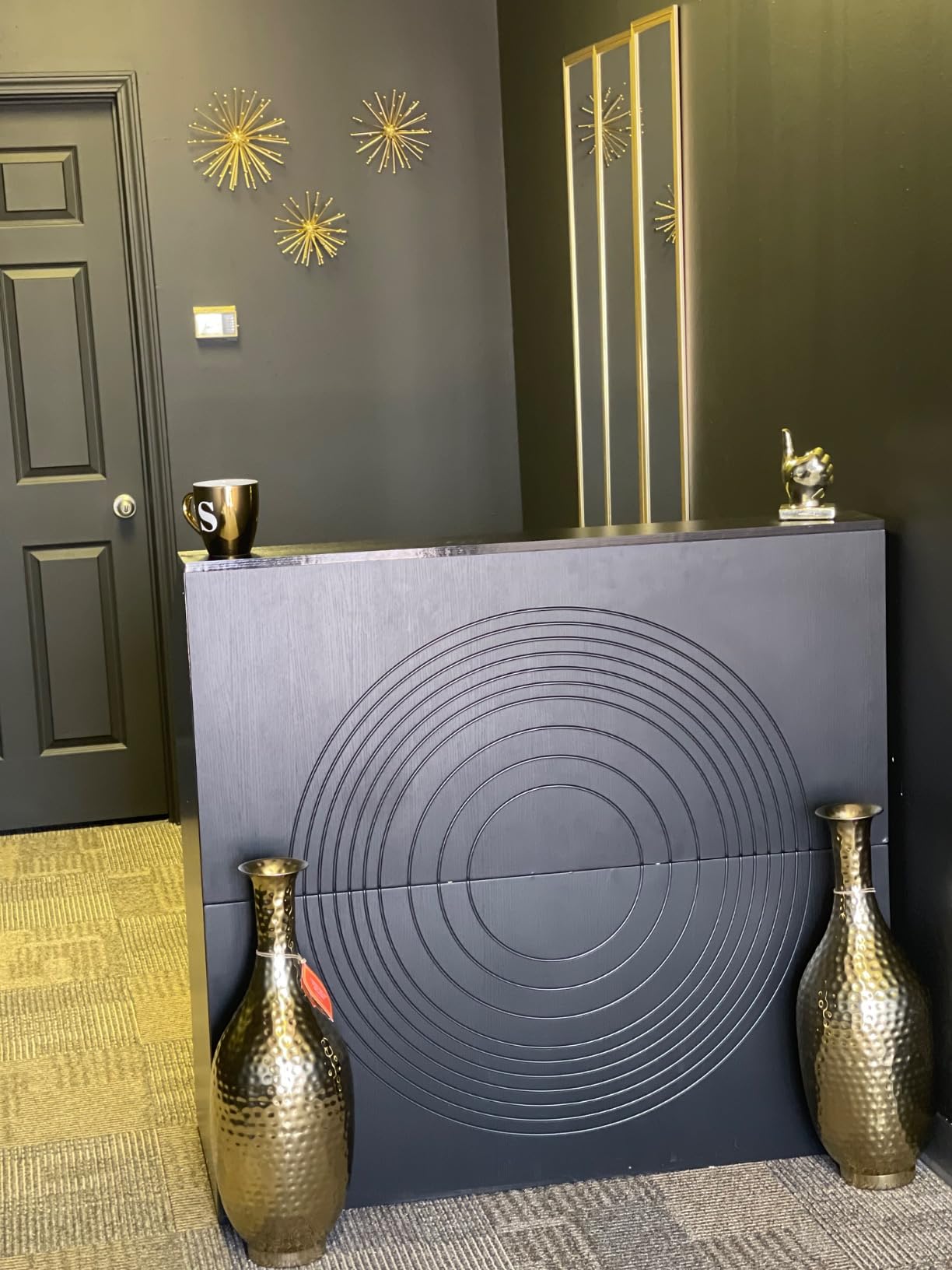 Tribesigns Reception Desk with Counter, Modern Front Desk Reception Room Table with Cable Grommet, 47 inch Retail Counter for Checkout, Lobby, Beauty Salon, Home Office Desk, Oak customer photo 2