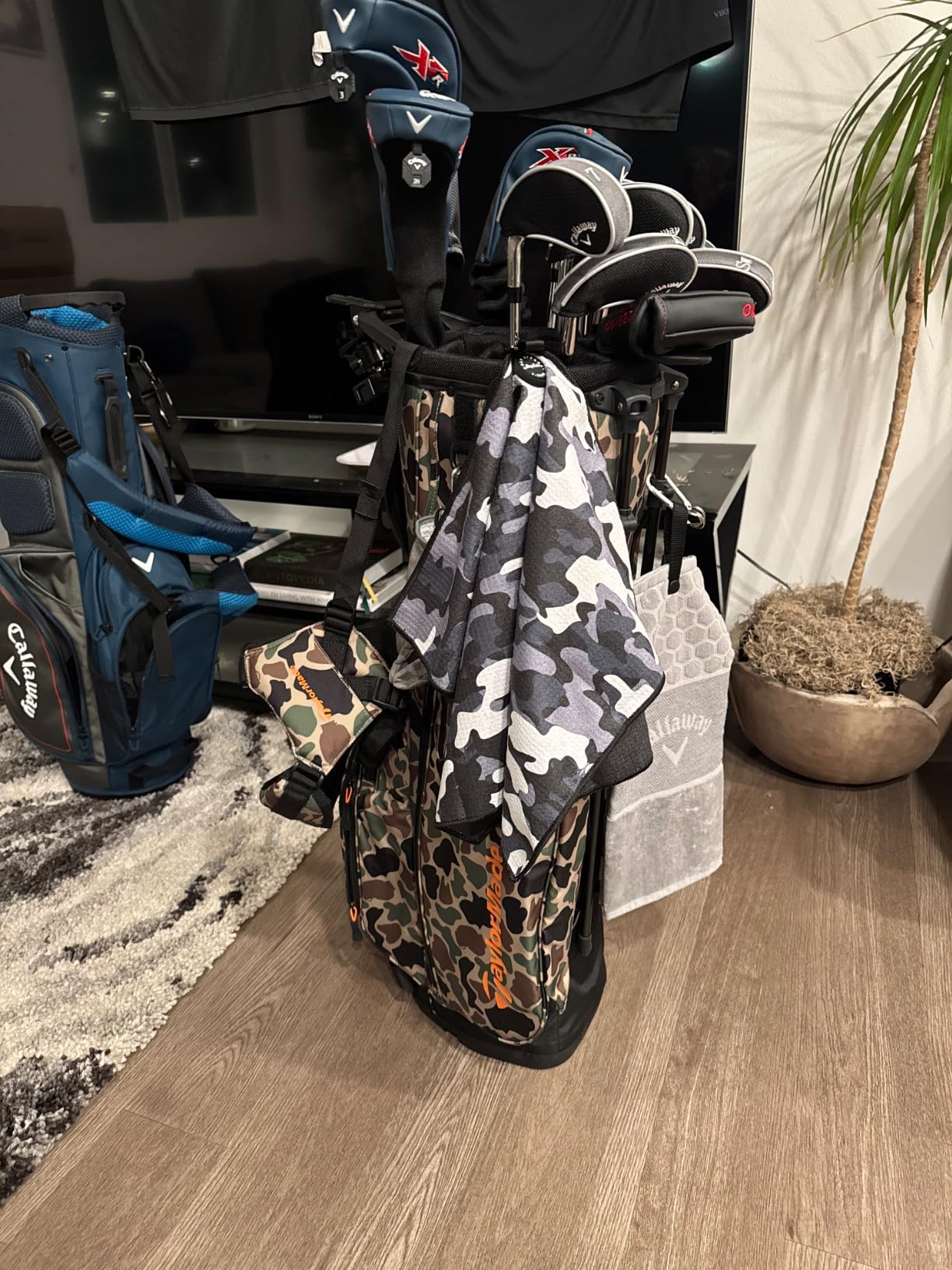 TaylorMade Golf Flextech Crossover Stand Bag customer photo 1