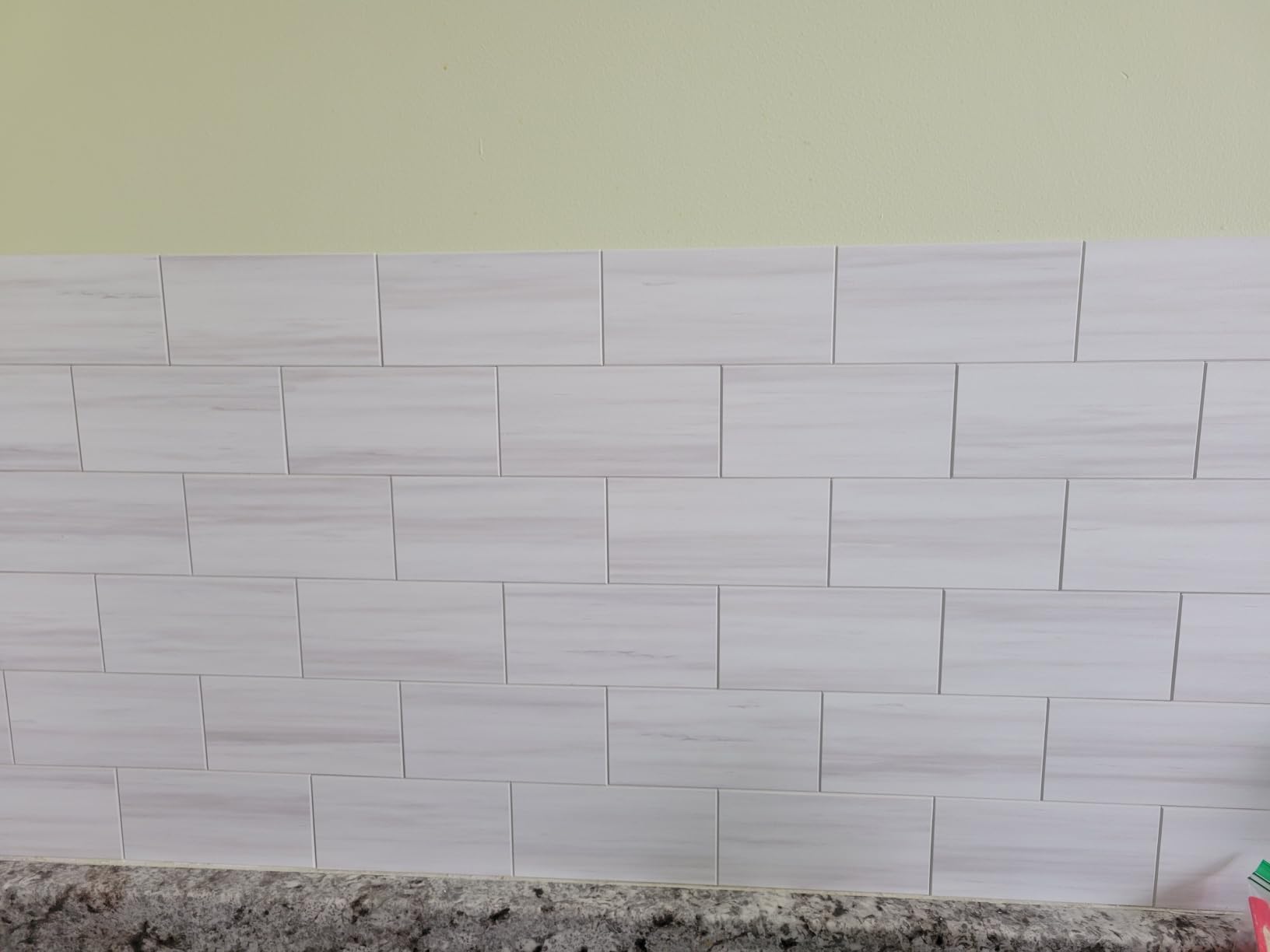 StyloVue 100 Pieces Peel and Stick Backsplash for Kitchen, 3