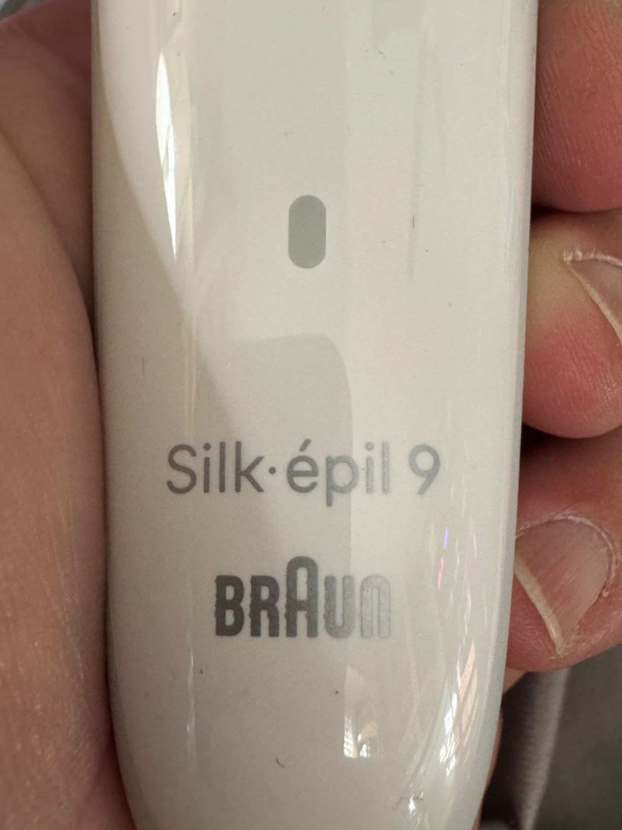 Braun Silk-épil 9 Epilator, Pivoting Head, Wet and Dry, Includes Body Trimmer, Shaver Head and Trimmer Comb, SES9-441 customer photo 1