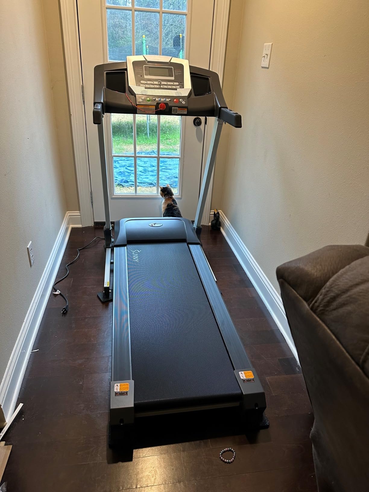 Sunny Health & Fitness Fully Assembled Auto Incline Treadmill for Home Gym customer photo 1