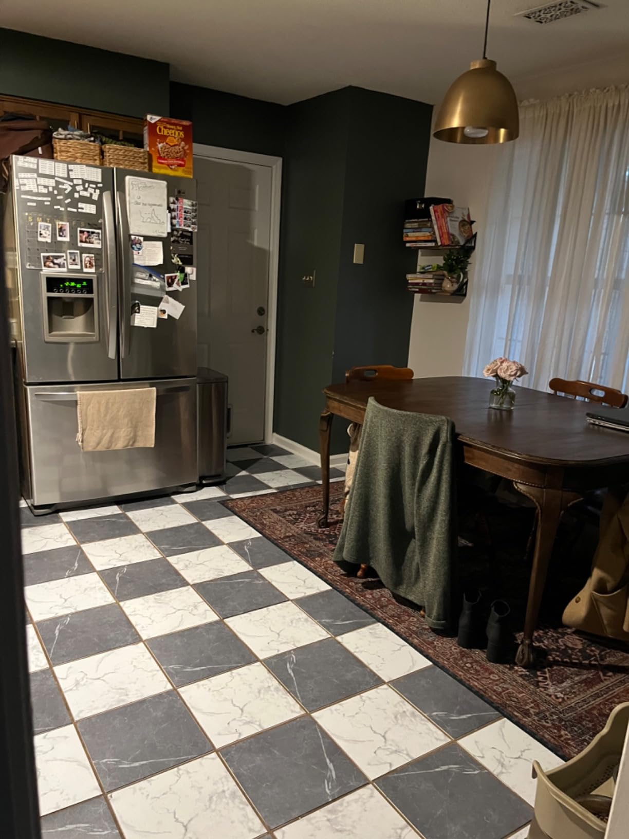Art3d 30-Pack Peel and Stick Vinyl Floor Tiles, Black & White Marble customer photo 2