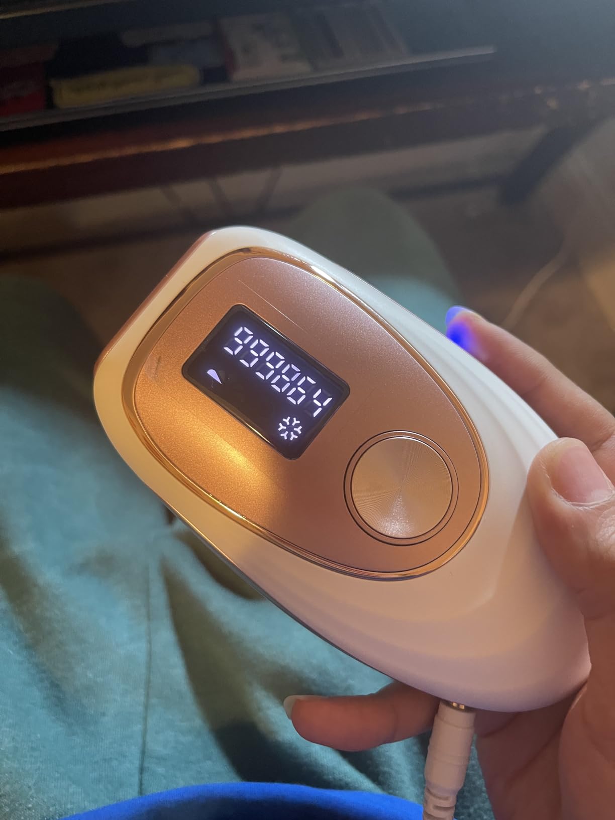 LYSMOSKI Laser Hair Removal, IPL Hair Removal with Ice-Cooling System for Painless & Long-Lasting Result, Safe At-Home Hair Remover Device for Armpits Back Legs Arms Face Bikini Line, Rose Gold customer photo 2