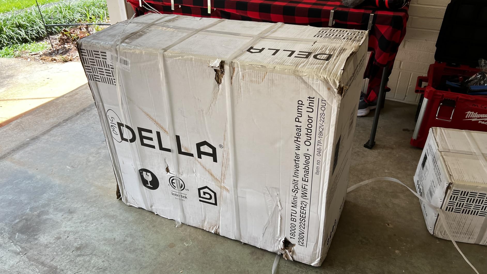 DELLA 18000 BTU Mini Split AC with Soft Airflow, 23 SEER2 230V, Hyper Heat to -13°F, Energy Star, Heat Pump, Up to 1000 Sq. Ft, Smart WiFi Alexa Control, 1.5 Ton Ductless Inverter System, 16.4ft Kit customer photo 2