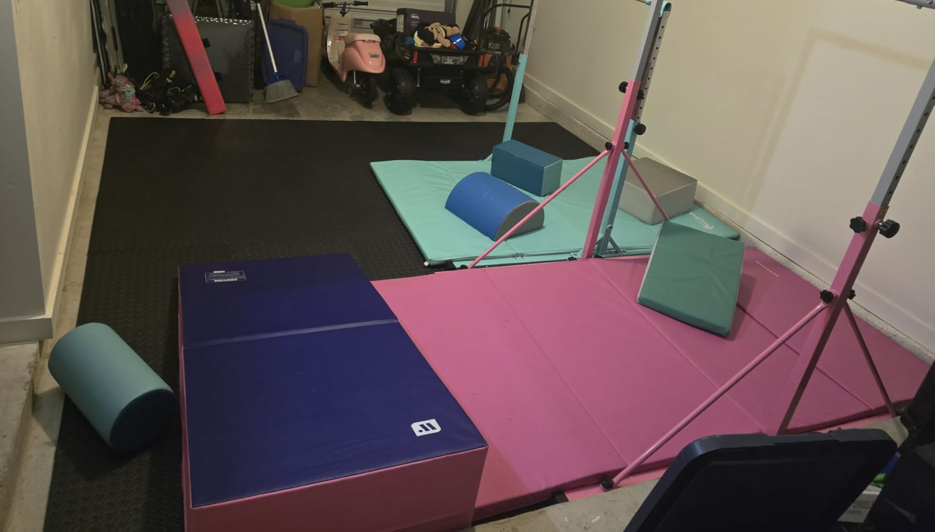 12 Pack, 48 SQFT - 24