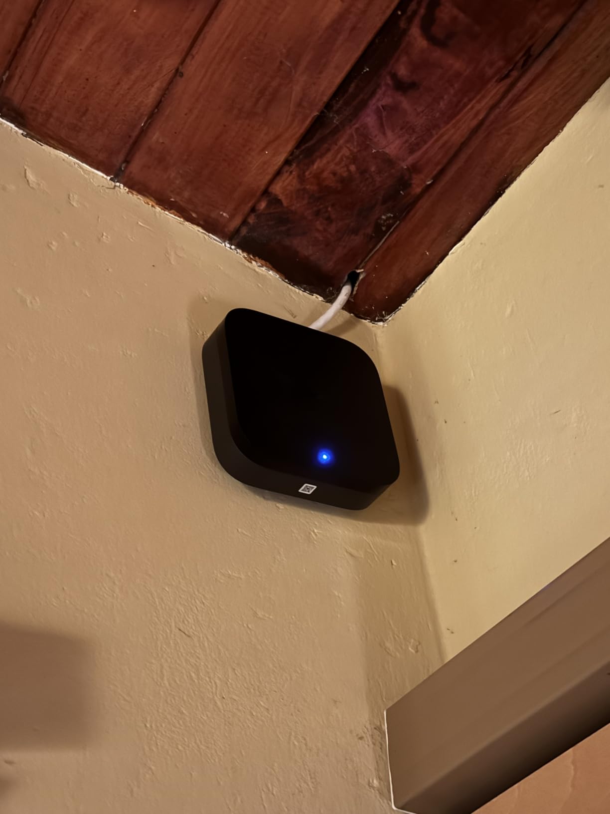 Aqara Smart Home Hub M3 for Advanced Automation, Matter Controller, IR | Thread Border Router, Features Zigbee, Bluetooth, Wi-Fi, PoE, Supports Apple HomeKit, Alexa, SmartThings, Home Assistant customer photo 1
