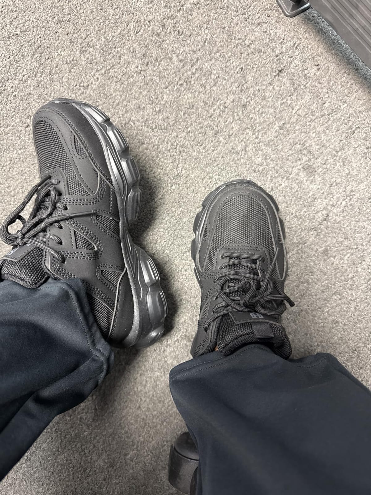 Hogent Steel Toe Shoes for Men Women, Wide & Non-Slip Work Shoes | Indestructible Comfortable Safety Sneakers, Lightweight Breathable Construction Shoes, Puncture Proof Ergonomic Design customer photo 1