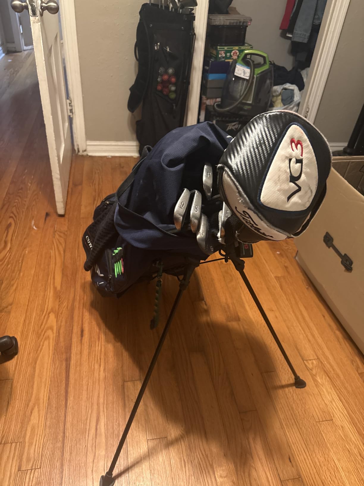 Lightweight 7-Way Golf Stand Bag for Men & Women | Carry Bag, Multiple Pockets, Dual Straps customer photo 2