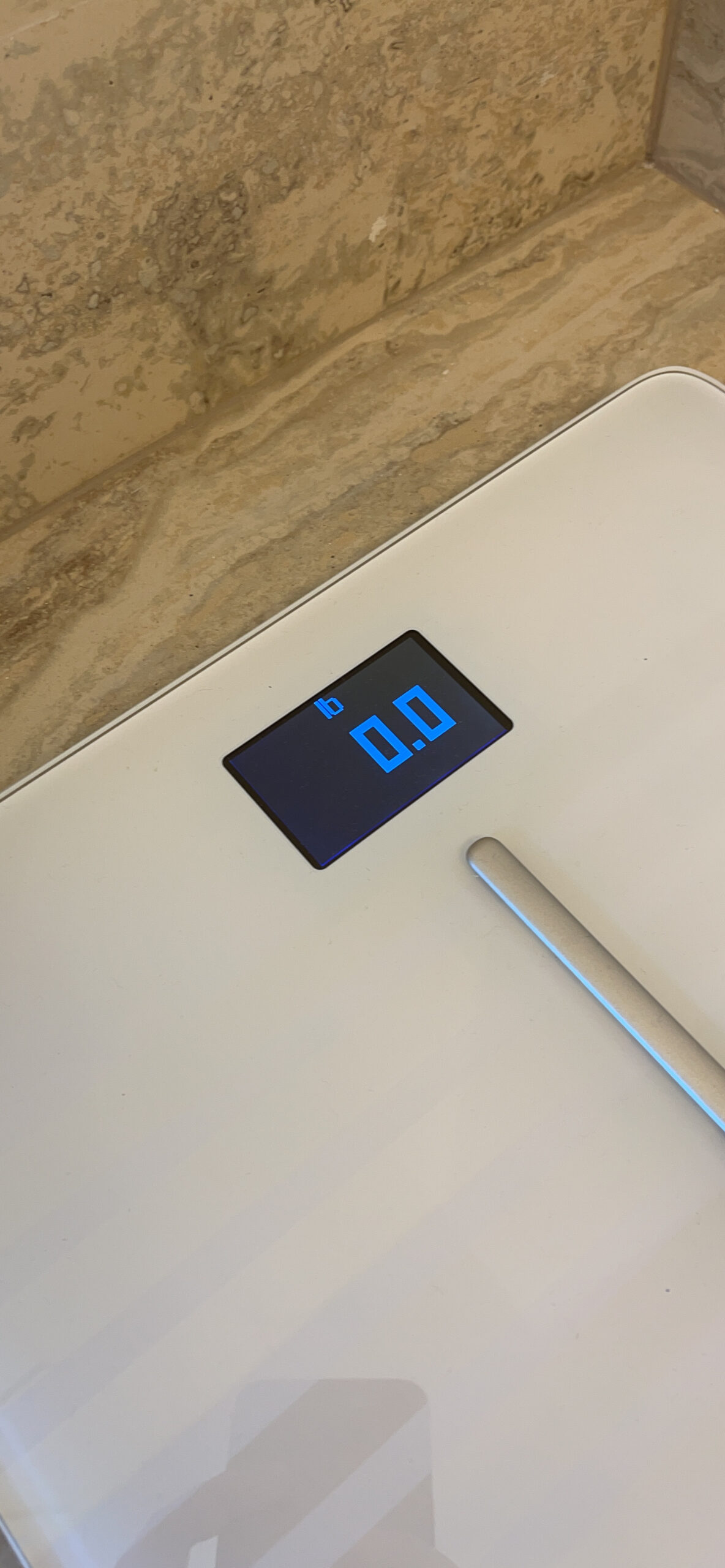 WITHINGS Body Scan - Smart Scale with Segmental Body Composition Analysis, Weighing Scales Body Weight & Vascular Age, Visceral Fat, Heart Rate, iOS/Android, Black customer photo 1