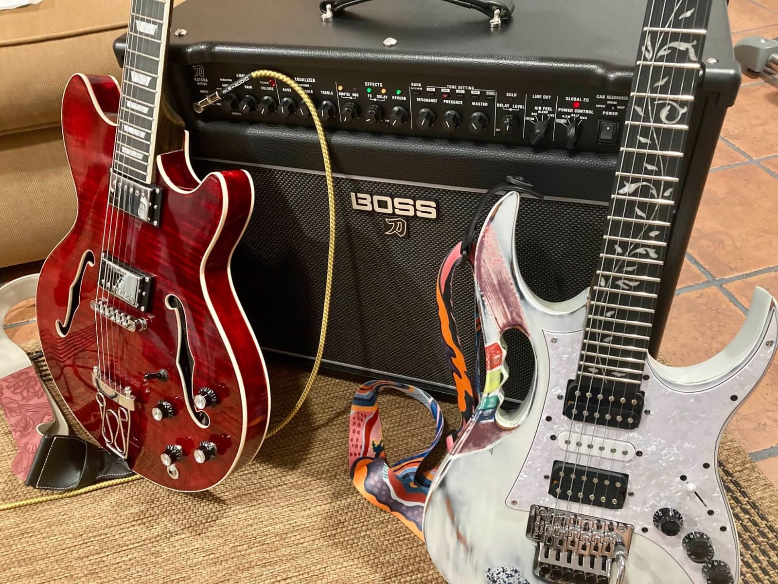 BOSS Katana Artist Gen 3 Guitar Amplifier, Flagship 100-Watt Combo Amp, 12-Inch Waza Speaker, Evolved Tube Logic Sound customer photo 1