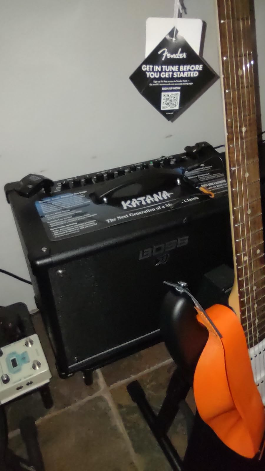 BOSS Katana-50 Gen 3 Guitar Amplifier, 50-Watt Combo Amp, Custom 12-Inch Speaker, Evolved Tube Logic Sound, 12 Amp Characters customer photo 1
