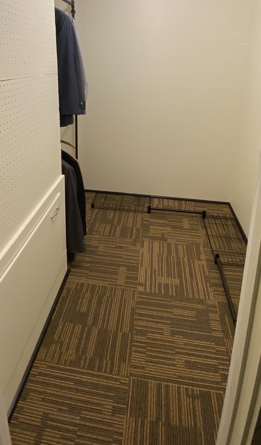VEVOR Carpet Tiles Reusable, 24 PCS, 24x24, Squares Soft Padded Carpet, Carpet Floor Tiles Easy DIY for Bedroom Living Room Indoor Outdoor (Mixed Gray, 96 sqft/Box) customer photo 2