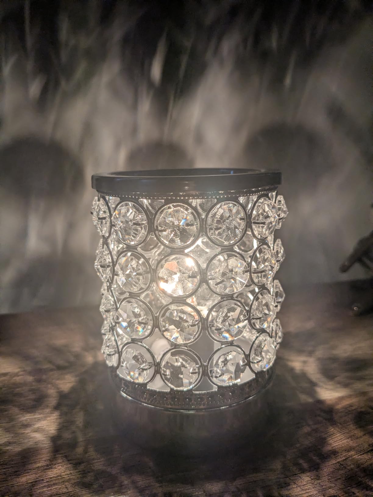 Leyoue Wax Warmer, Crystal Wax Melt Warmer with Bulb Heating | Electric Wax Heater, Candle Wax Burner for Home Decor, Melts Wax Cubes, Releases Fragrance, Ideal Gift customer photo 1