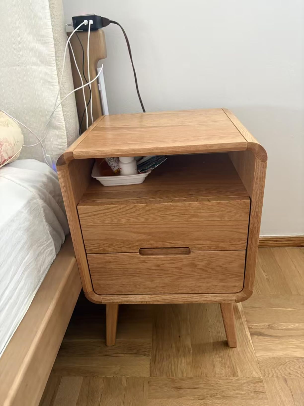 100% Solid Oak Wood Nightstand with 2 Drawers, Mid Century Modern Night Stand with Open Shelf, Wooden Nightstand, Small Night Stand for Small Spaces, Oak Bedside Table for Bedroom(23.23