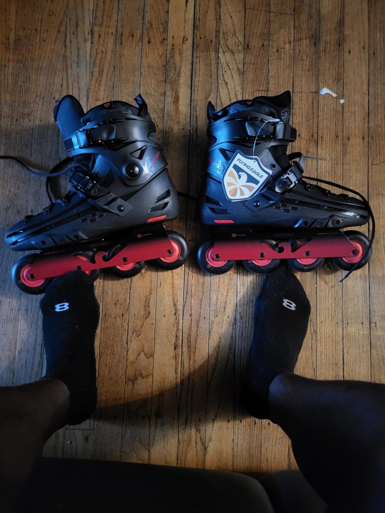 FlyingEagle F4 Raven Inline Skates, Urban Rollerskates for Men and Women | CNC Aluminium Frame, 85A Wheels, ABEC-7 Bearings, Vented Hard Shell, Removable Liner customer photo 1