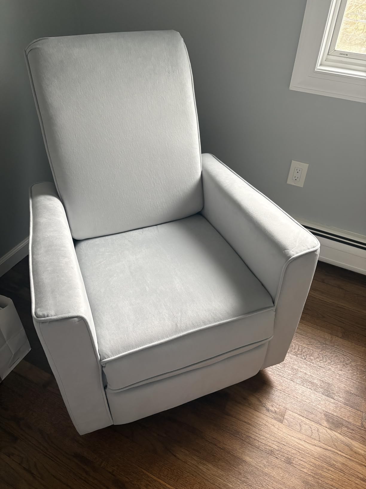 Evolur Raleigh Upholstered Manual Glider Recliner- Rocking & 360° Swivel with Smooth Glide - Greenguard Gold & FSC Certified - Modern Nursery and Living Room Chair in Light Sand customer photo 1