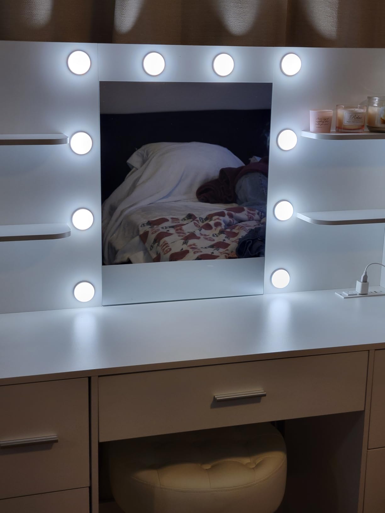 Furmax Vanity Desk with LED Mirror, Power Outlet, 7 Drawers Makeup Table | LED Lighted Mirror & Built-in Outlet, 7 Drawers and 6 Shelves, Organized Makeup Storage for Bedroom, White customer photo 2