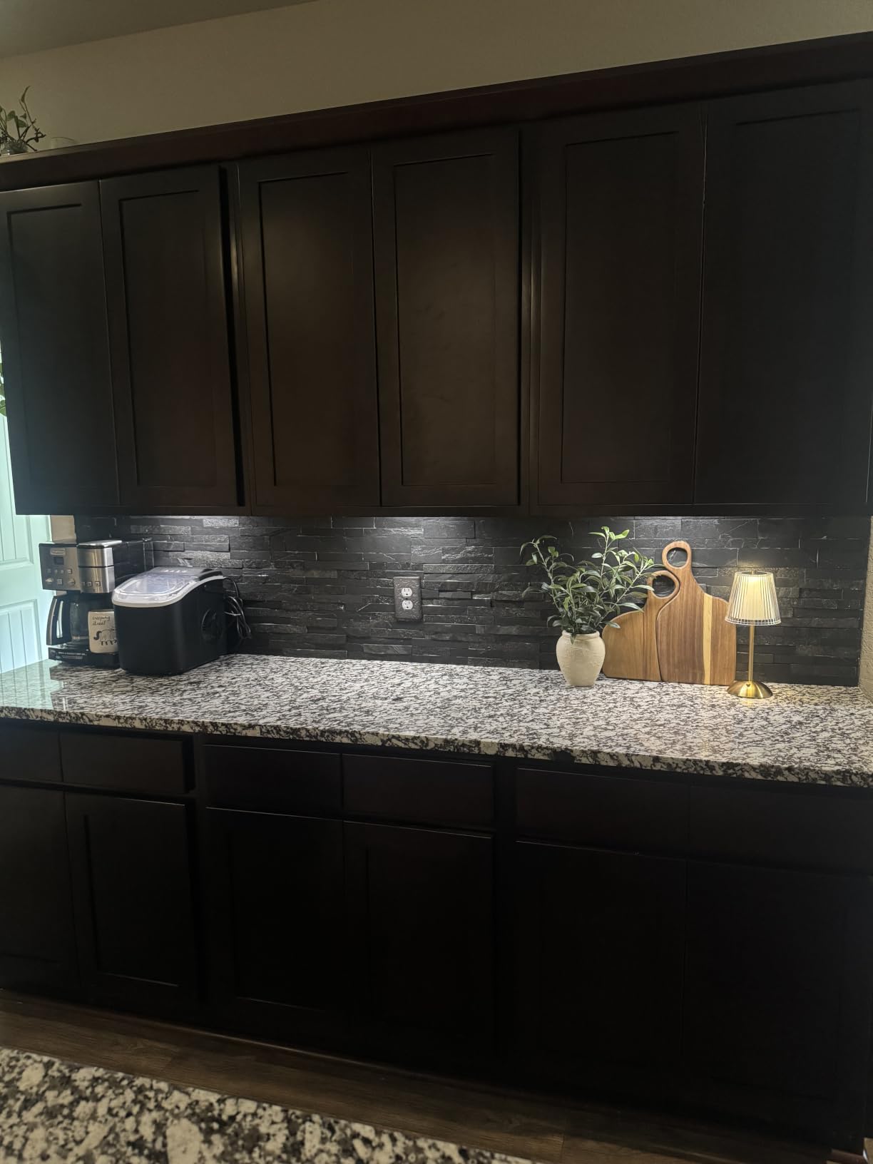 EZVALO 6-Pack Under Cabinet Lighting with Charging Station, Rechargeable Motion Sensor customer photo 2