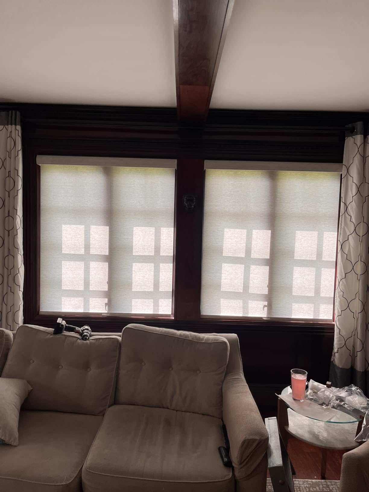 Persilux Light Filtering Roller Shades for Windows, Cordless, Linen Fabric, Roller Blinds, Thermal Insulated Fabric UV Protection Shades for Home, Office, Bedroom, Door, Light Filtering-Cream, Custom Now customer photo 1