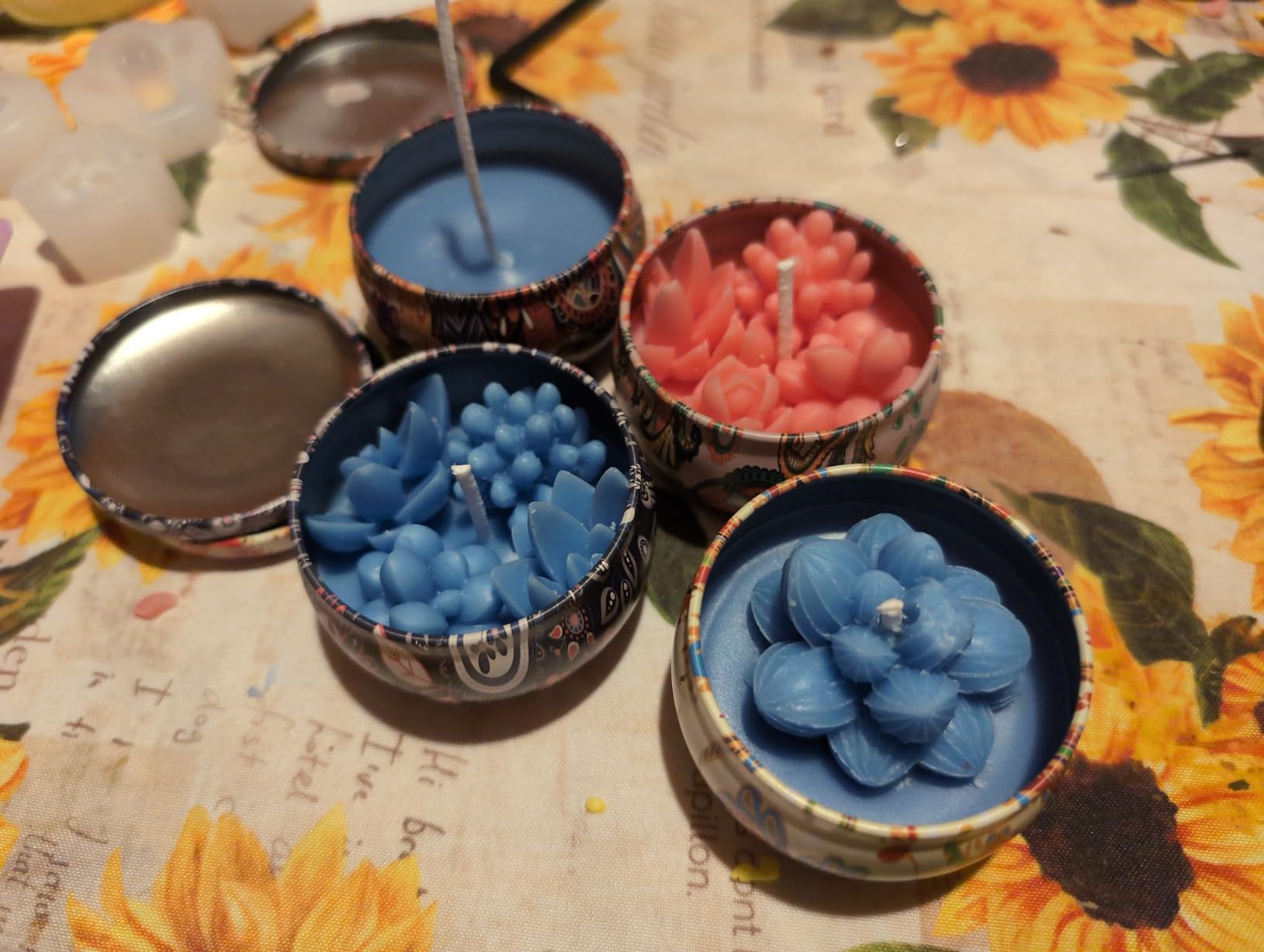 Candle Making Kit for Adults - DIY Scented Candles Making Supplies with Soy Wax, Wax Melter, Essential Oils, Color Dyes, Wicks Sticker, Candle Tins - Full Candle Making Set - Perfect Home Decoration customer photo 2