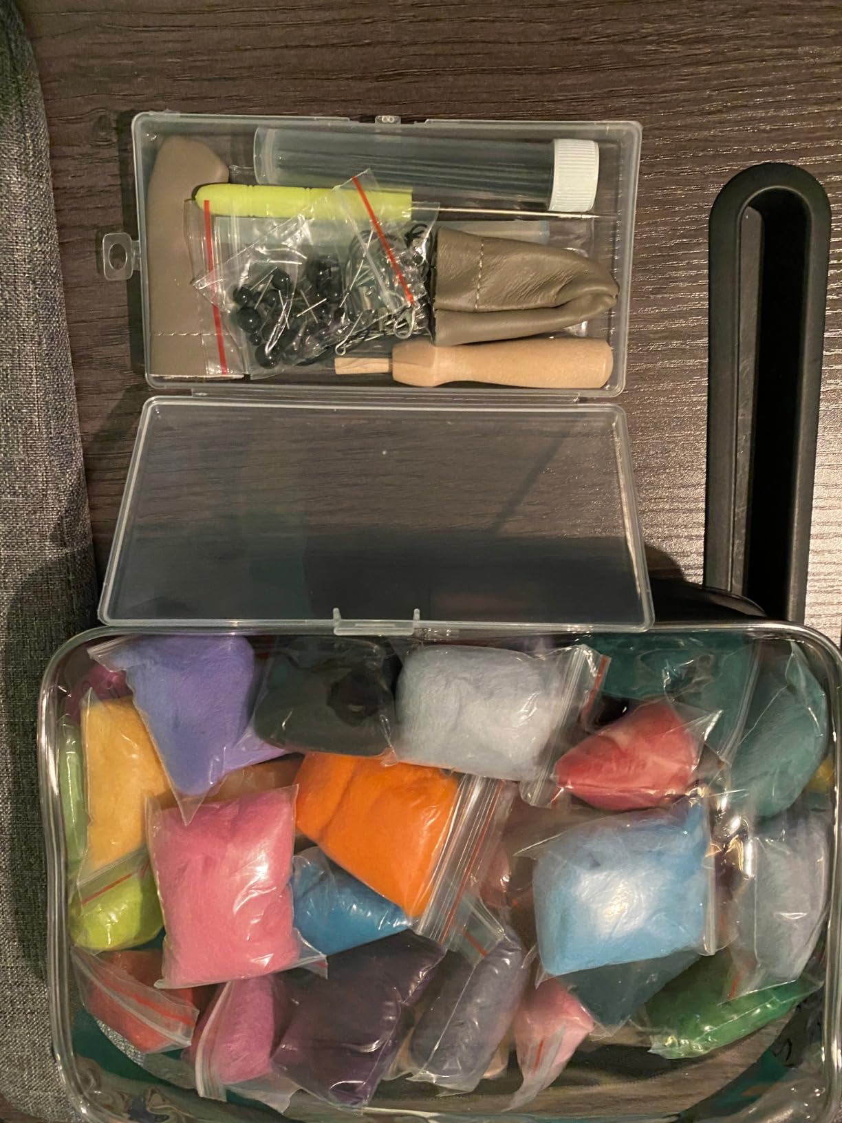 SOCNITC 70 Colors Needle Felting Kits Needle Felting Supplies with Tools | Needle Felting Kits with 70 Colors Wool Roving And Complete Felting Tools for Beginners to DIY Wool Felting Projects customer photo 2