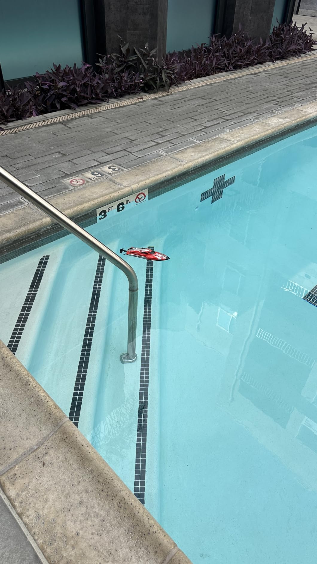 BEZGAR RC Boat TX126-12 Inch Remote Control Boat for Lakes and Pools | 25 KPH High Speed; Waterproof Design; 700mAh Rechargeable Battery; Ideal Toy Boat for Kids Adults; Red customer photo 2