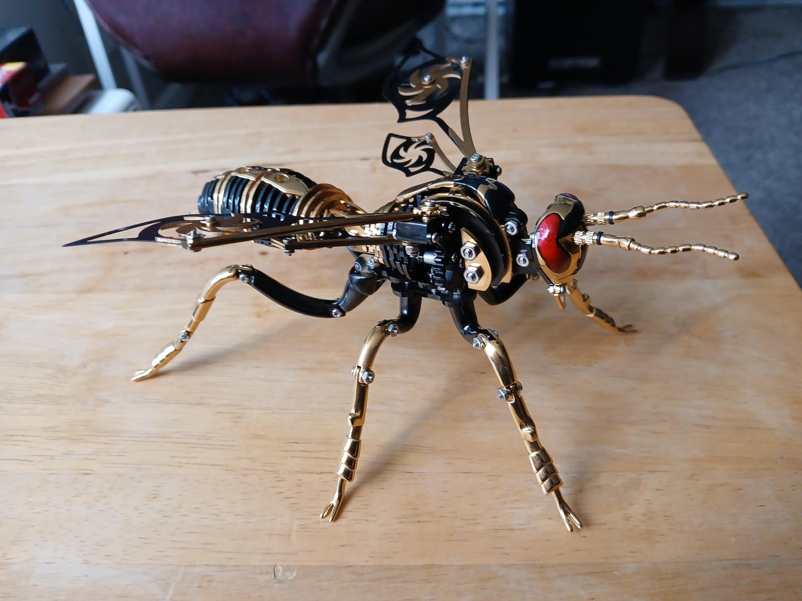 Metalkitor Scorpion 3D Metal Puzzles Kits for Adults Teens - 454 Pcs - Mechanical Assembly Models - 4 Hours to Build - Ideal for Gifts and Decorations (Red and Black) customer photo 2