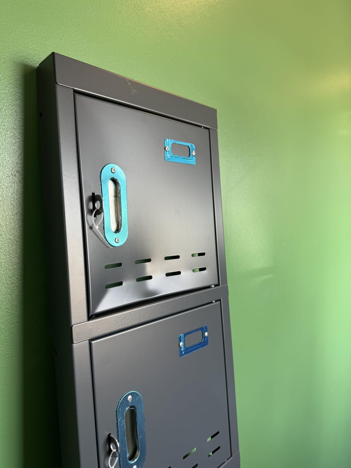 BUTISOW Metal Storage Locker with Lock & Card Slot Locker - Secure Lockable Door - Steel Locker for School, Office, Gym, Home - 66.15