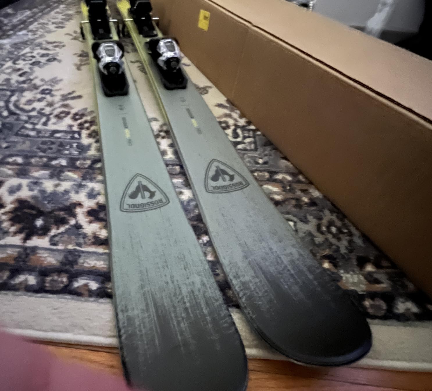 Rossignol Sender Soul Pro Xpress - Alpine Snow Skis for Men - Downhill Skis customer photo 1