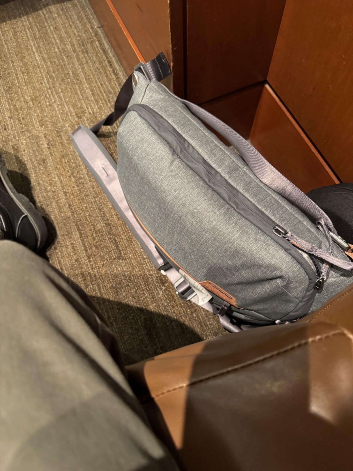 Peak Design Everyday Sling, Crossbody Camera Sling Bag with FlexFold Dividers, Weatherproof, Ideal for Camera or Everyday Essentials customer photo 2