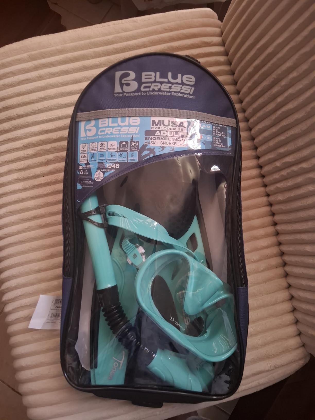Cressi Explorer Snorkel Set - Lightweight and Easy to Use - Mask, Snorkel, and Tonga Fins - Designed in Italy by Cressi customer photo 2