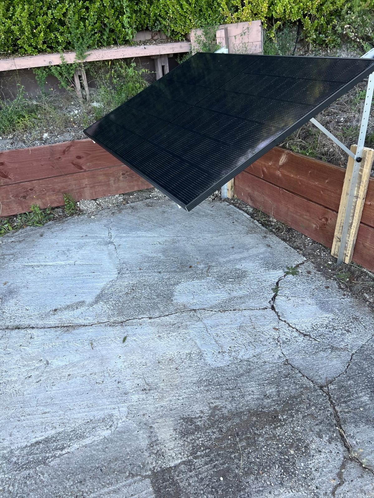 JJN Bifacial 425 Watt Solar Panel, N-Type UL 61730 16BB Solar Panels, 25% High Efficiency Monocrystalline Solar Module for 12V/24V/48V PV System for Homes Rooftop Farm RV and Off-Grid Applications customer photo 2
