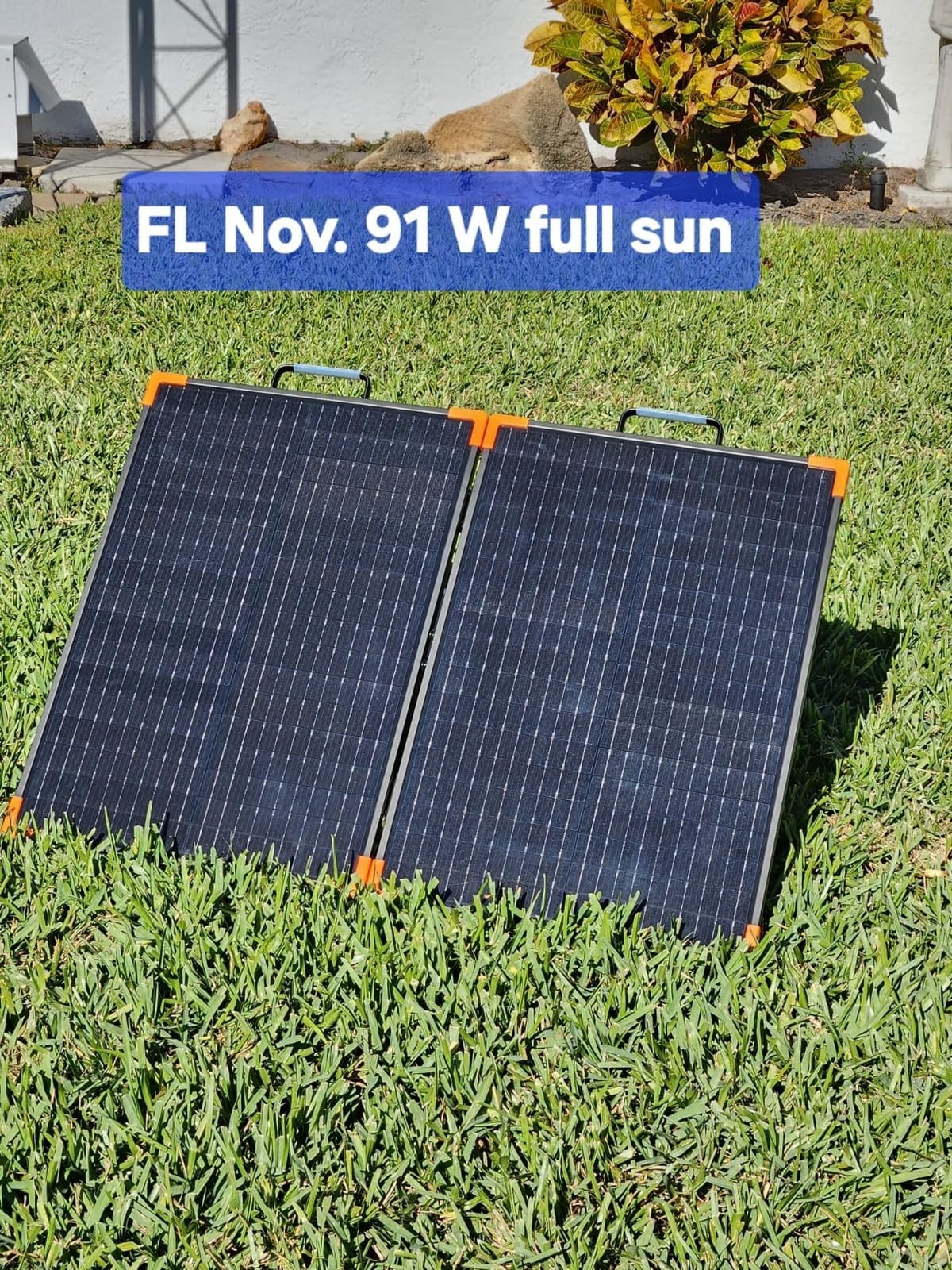 ZOUPW 100W Portable Solar Panel, Foldable Tempered Glass Solar Panel Kit with 20A PWM Controller for 12V Battery & Power Station, IP68 Waterproof 23.5% Efficiency for RV, Camping & Off-Grid customer photo 1