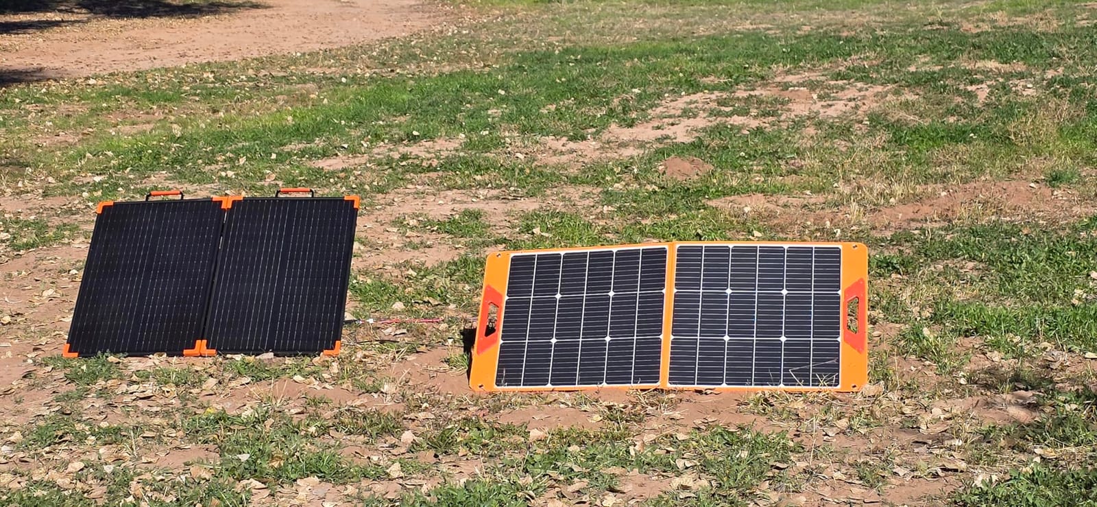 ZOUPW 100W Portable Solar Panel, Foldable Tempered Glass Solar Panel Kit with 20A PWM Controller for 12V Battery & Power Station, IP68 Waterproof 23.5% Efficiency for RV, Camping & Off-Grid customer photo 2