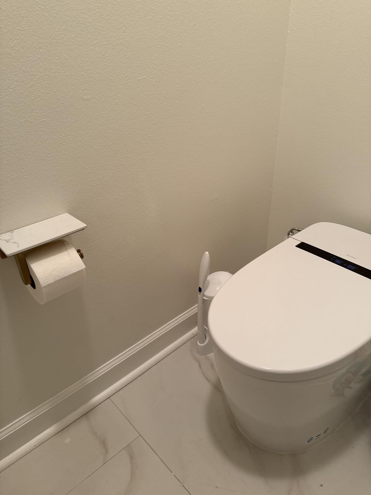 DeerValley Luxury Smart Toilet with Bidet Built in Bubble Wash, Auto Open/Close Lid Water Filter Instant Heated Seat Dryer, Soft-Close Modern Japanese One-Piece Toilet with Night Light for Bathrooms customer photo 1