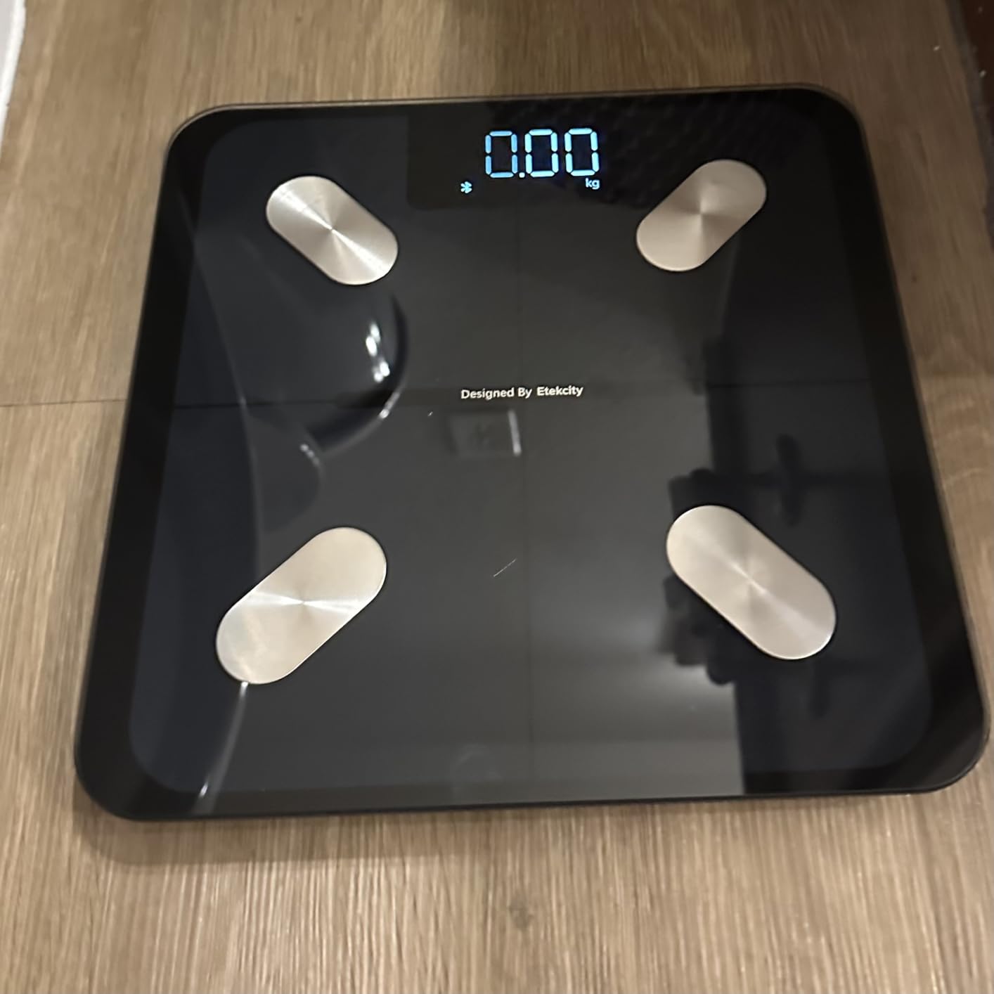 Etekcity Upgraded Smart Scale for Body Weight, FSA&HSA Eligible, Bathroom Digital Scale with BMI, Body Fat, Muscle Mass, 13 Metrics with a Large Display, Support Offline Mode and Apps Connection customer photo 2