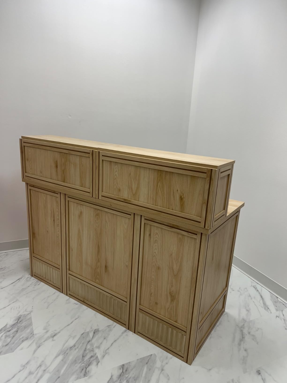 LITTLE TREE 57-Inch Reception Counter, Boho Style Front Desk, Modern Checkout Counter, Reception Desk for Retail, Lobby, Salon, Office, Oak customer photo 2